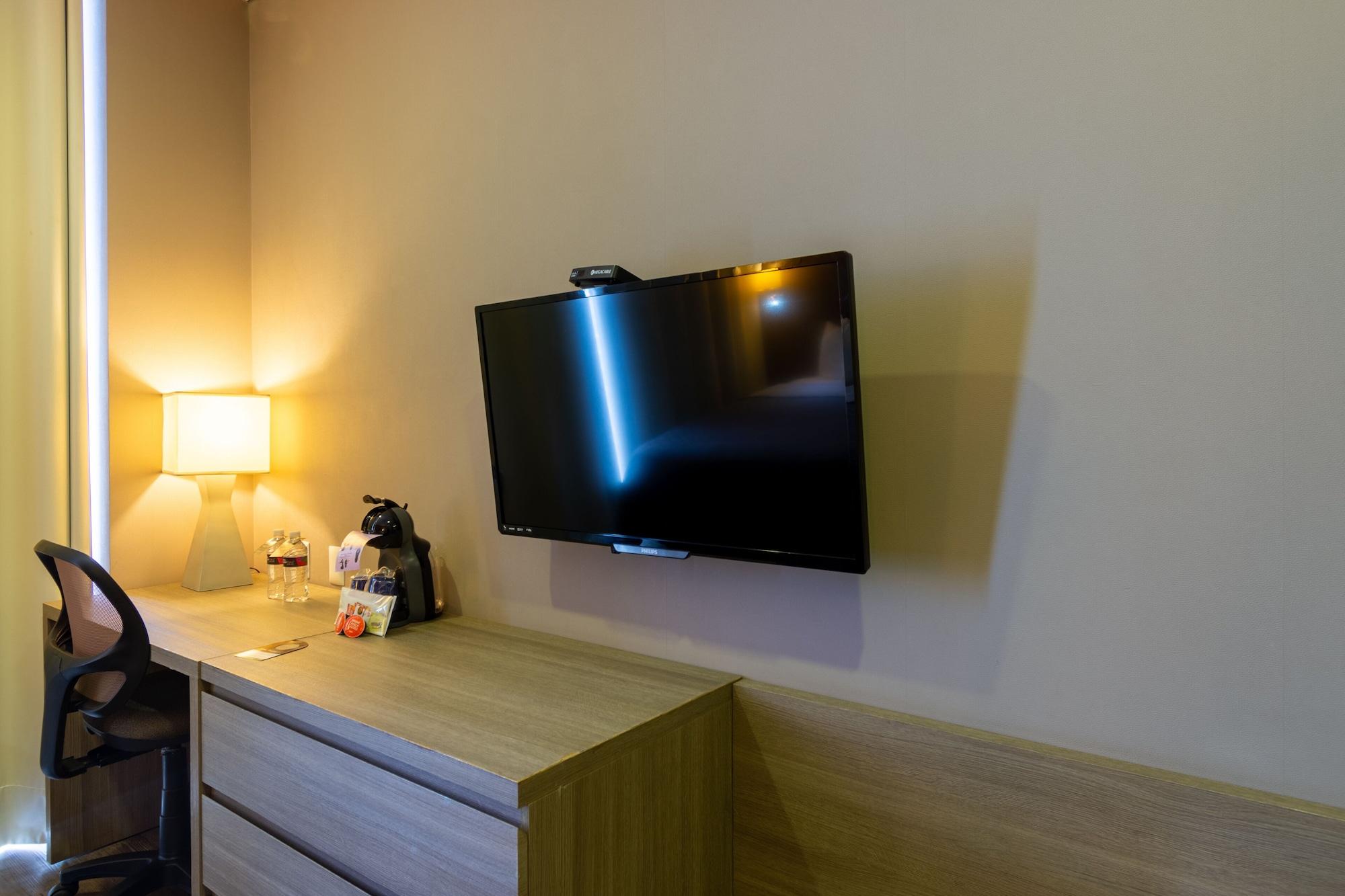 Hotel Glow Point - Mulza Λεόν Εξωτερικό φωτογραφία
